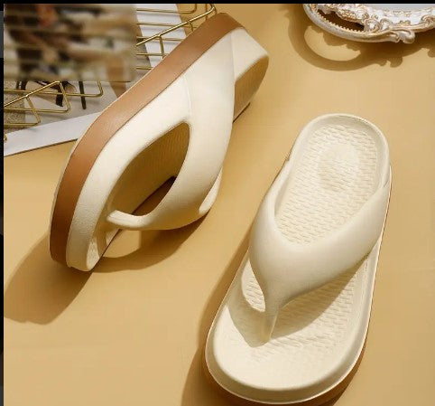 Sandalias con Suela de Aumento para Mujeres: Moda y Comodidad
