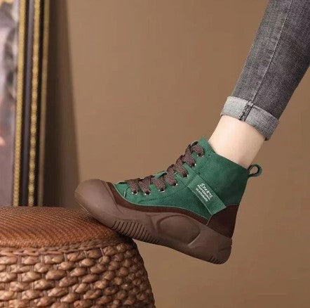 Botas de Cuero Genuino: La Combinación Perfecta de Estilo y Resistencia
