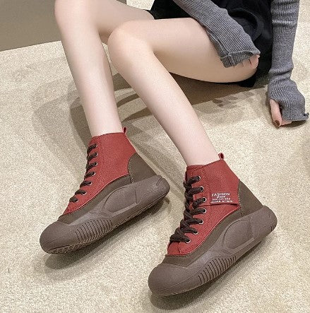 Botas de Cuero Genuino: La Combinación Perfecta de Estilo y Resistencia